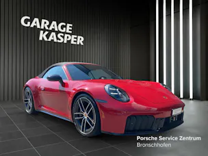 Porsche 911 Carrera 4 GTS Cabriolet