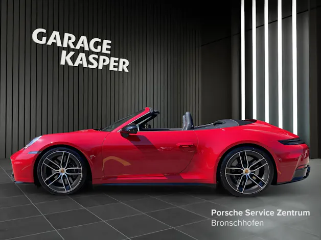 Porsche 911 Carrera 4 GTS Cabriolet