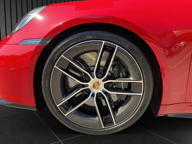 Porsche 911 Carrera 4 GTS Cabriolet