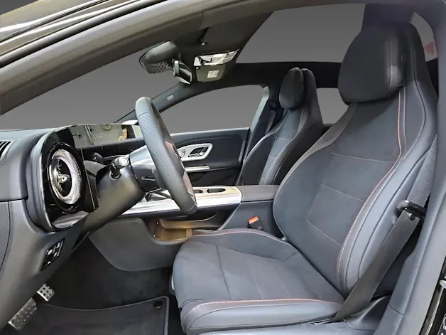 Mercedes-Benz CLA 350 4Matic Shooting Brake EQ
