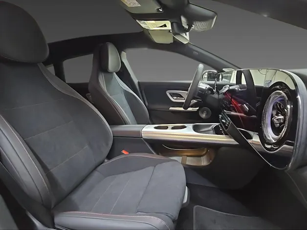 Mercedes-Benz CLA 350 4Matic Shooting Brake EQ
