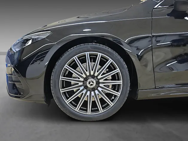 Mercedes-Benz CLA 350 4Matic Shooting Brake EQ