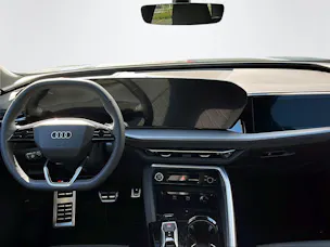 Audi Q5 SUV TFSI quat. 150 kW S t. 2000ccm 204PS/150kW 4 Zylinder TFSI Benzin / mHEV