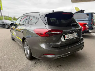 Ford Focus 1.0 MHEV ST-Line Vignale Automat