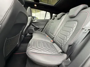 Ford Focus 1.0 MHEV ST-Line Vignale Automat