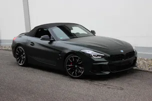 BMW Z4 M40i *FROZEN DEEP GREEN metallic*