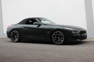 BMW Z4 M40i *FROZEN DEEP GREEN metallic*