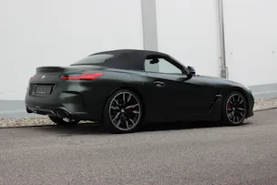 BMW Z4 M40i *FROZEN DEEP GREEN metallic*