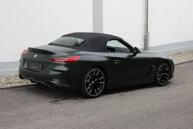 BMW Z4 M40i *FROZEN DEEP GREEN metallic*