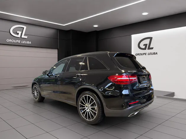 MERCEDES-BENZ GLC 300 4Matic 9G-Tronic