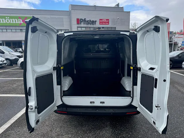 Maxus eDeliver 7 L1 77kWh