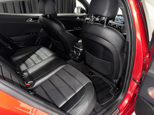 Kia Stinger 3.3 T-GDi GT Automat AWD | 1.Hand | CH |