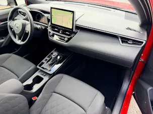 Toyota Corolla Cross 2.0 4WD Trend e-CVT