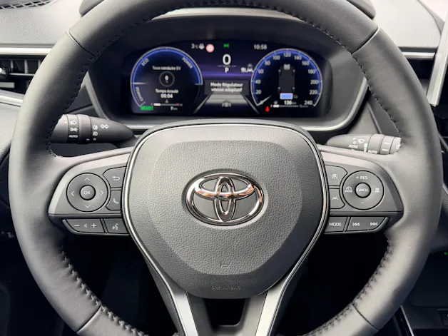 Toyota Corolla Cross 2.0 4WD Trend e-CVT