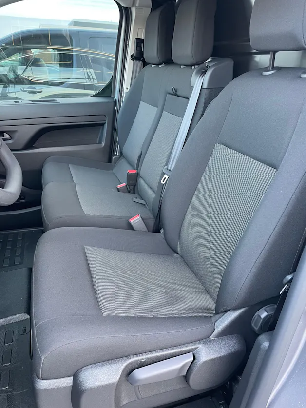 Peugeot Expert 2.0 BlueHDi 180 S&S Standard EAT8