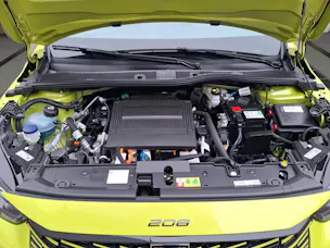 Peugeot 208 NEW Elektrik 115kW GT