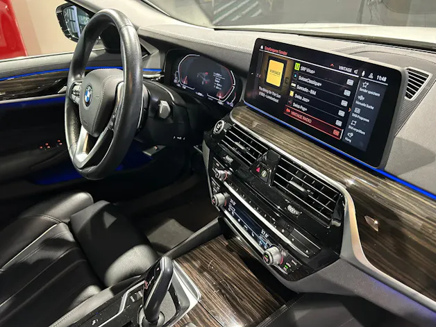 BMW 520d xDrive 48V Luxury Line Steptronic