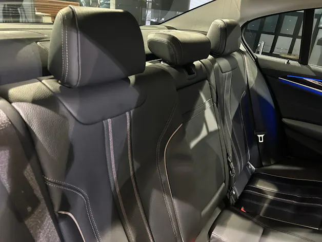 BMW 520d xDrive 48V Luxury Line Steptronic