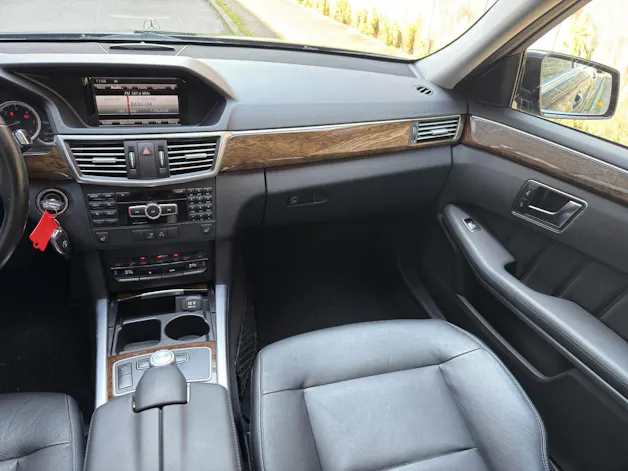 Mercedes-Benz E 350 CDI BlueEfficiency 4Matic 7G-Tronic