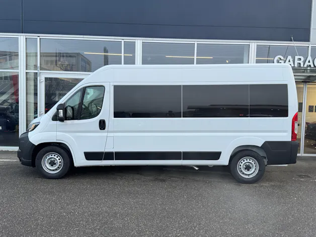 Peugeot Boxer 2.2 HDI 335 L3H2 EAT8