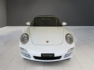 Porsche 911 Carrera 4 S PDK