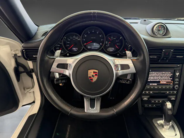 Porsche 911 Carrera 4 S PDK
