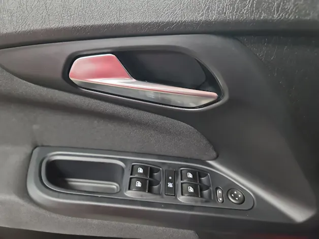 Fiat Tipo Hybrid 1.5 Swiss Edition Cross