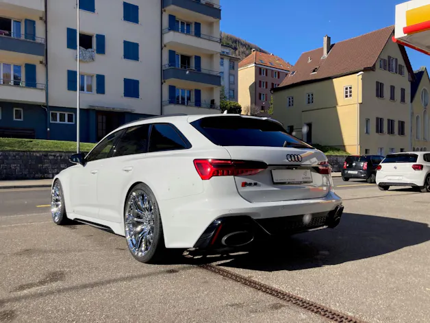 Audi RS6 Avant 4.0 TFSI V8 qu
