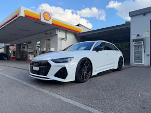 AUDI RS6 Avant 4.0 TFSI V8 qu