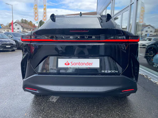 Lexus RZ 300e 71,4 KW Comfort