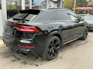 Audi RS Q8 4.0 TFSI QUATTRO *** KERAMIK BREMSEN & 5 JAHRE AUD WERKSGARANTIE ***