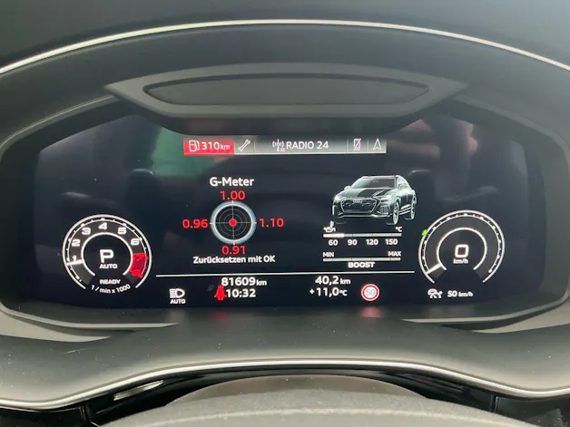 Audi RS Q8 4.0 TFSI QUATTRO *** KERAMIK BREMSEN & 5 JAHRE AUD WERKSGARANTIE ***