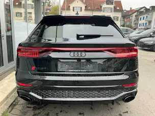 Audi RS Q8 4.0 TFSI QUATTRO *** KERAMIK BREMSEN & 5 JAHRE AUD WERKSGARANTIE ***