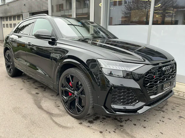 Audi RS Q8 4.0 TFSI QUATTRO *** KERAMIK BREMSEN & 5 JAHRE AUD WERKSGARANTIE ***
