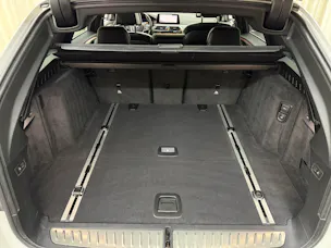 BMW 540i xDrive Touring Luxury Line Steptronic