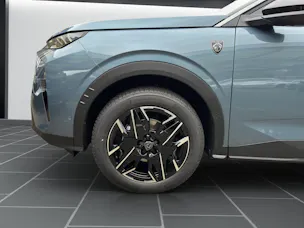 Peugeot 3008 NEW 136 e-DCS GT
