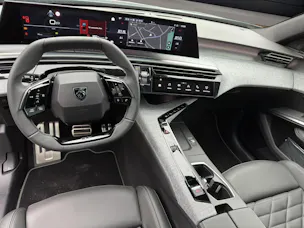 Peugeot 3008 NEW 136 e-DCS GT