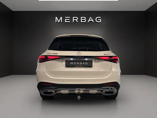 Mercedes-Benz GLC 300 4Matic 9G-Tronic AMG Line