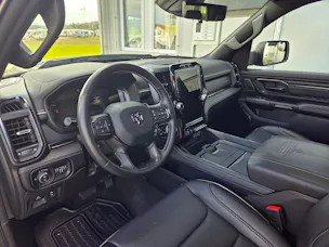 Dodge Ram 1500 5.7 V8 4x4 Limited 396PS / 3.5T AHK