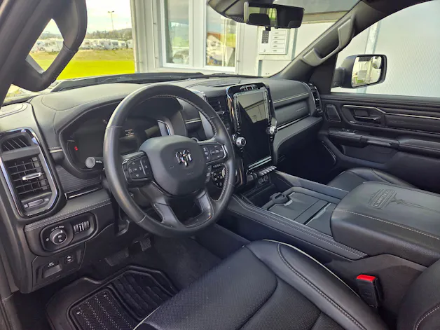 Dodge Ram 1500 5.7 V8 4x4 Limited 396PS / 3.5T AHK
