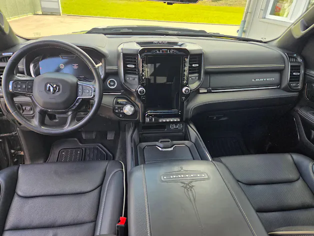 Dodge Ram 1500 5.7 V8 4x4 Limited 396PS / 3.5T AHK