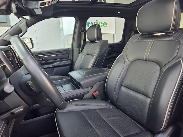 Dodge Ram 1500 5.7 V8 4x4 Limited 396PS / 3.5T AHK