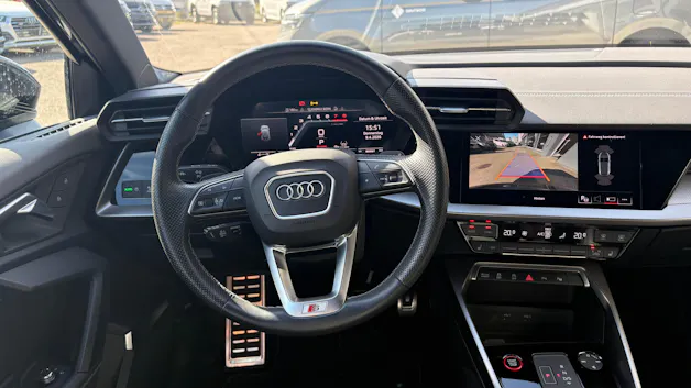 Audi S3 Sportback 2.0 TFSI quattro S-tronic