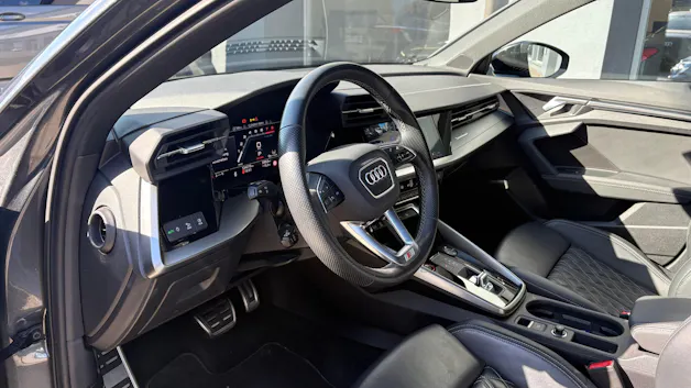 Audi S3 Sportback 2.0 TFSI quattro S-tronic