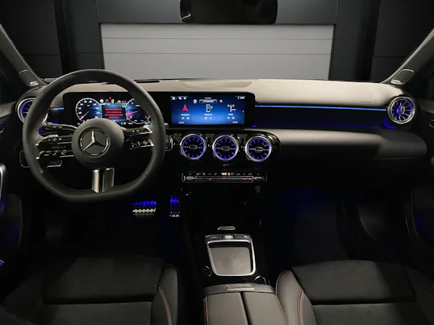 Mercedes-Benz A 250 4Matic 8G-DCT