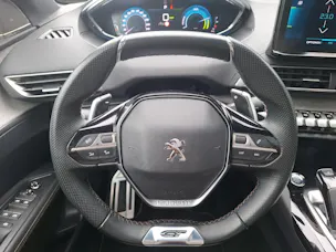 Peugeot 3008 300e Hybrid4 GT P