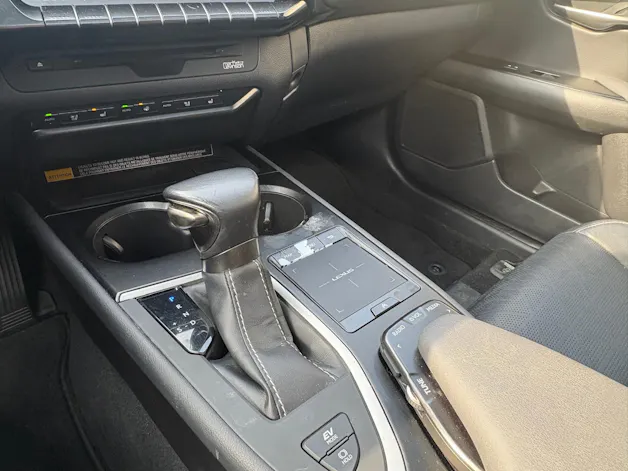 Lexus UX 250h Comfort AWD Automatic
