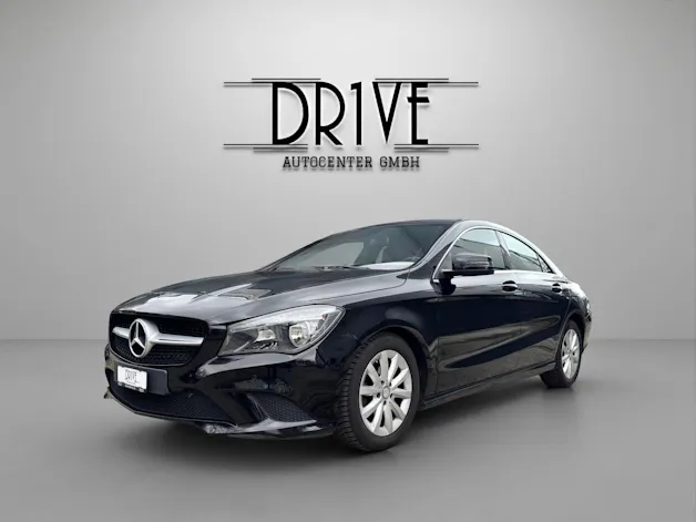 Mercedes-Benz CLA 200 Urban 7G-DCT