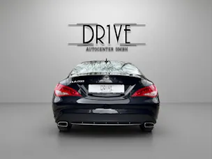 Mercedes-Benz CLA 200 Urban 7G-DCT