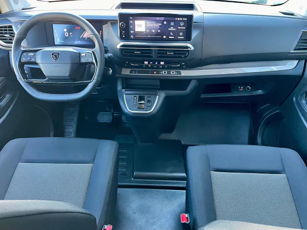 Peugeot Traveller 2.0 BlueHDi Business Standard EAT8